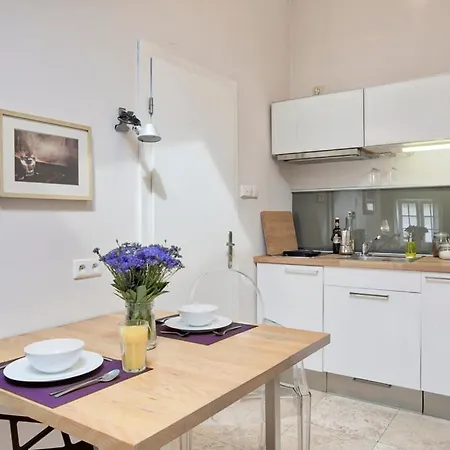 Tyzenhauz Apartments Old Town Krakow Room photo