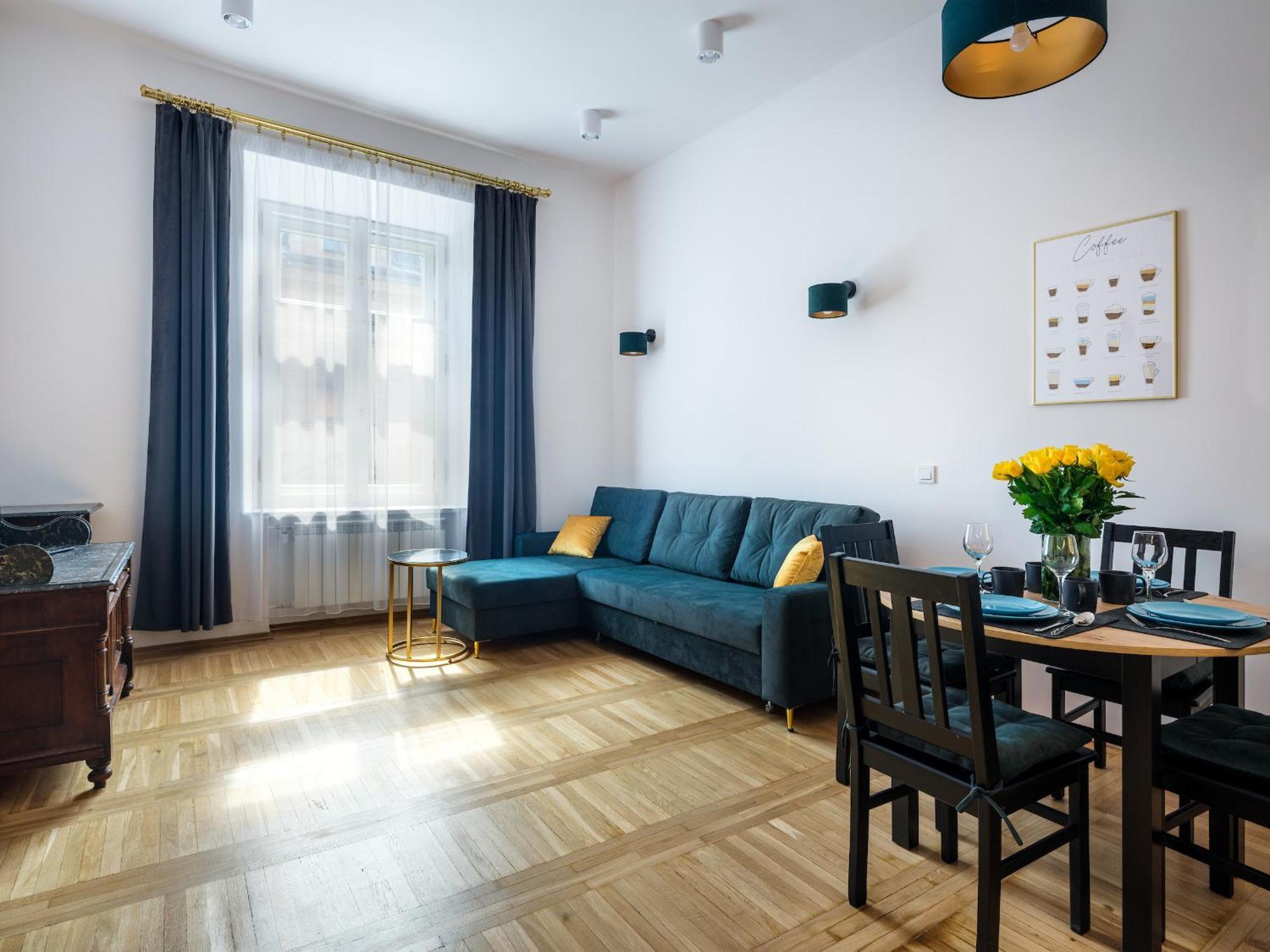 Tyzenhauz Old Town Apartament